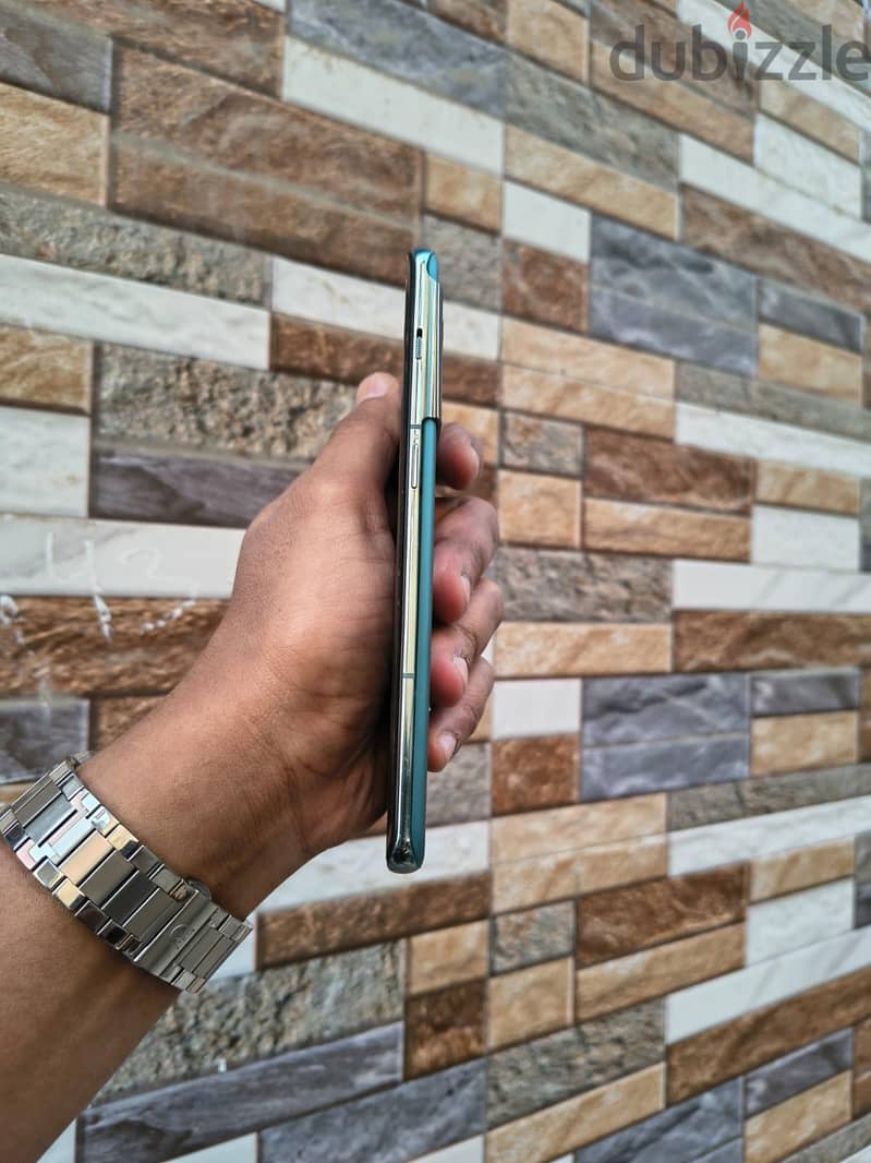 One Plus 10 Pro 3