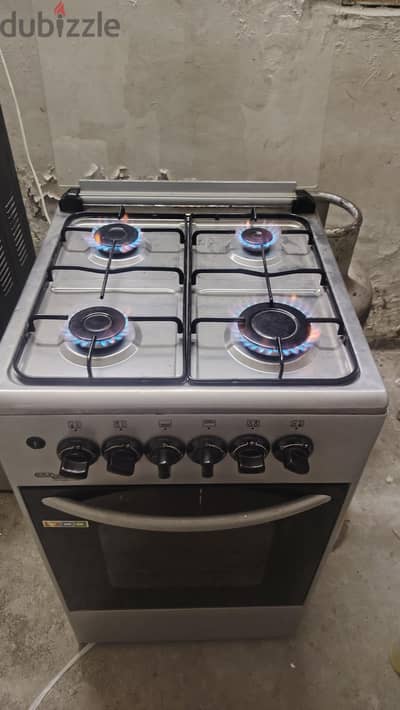4-burner gas cooking range