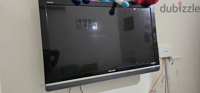 SHARP AQUOS