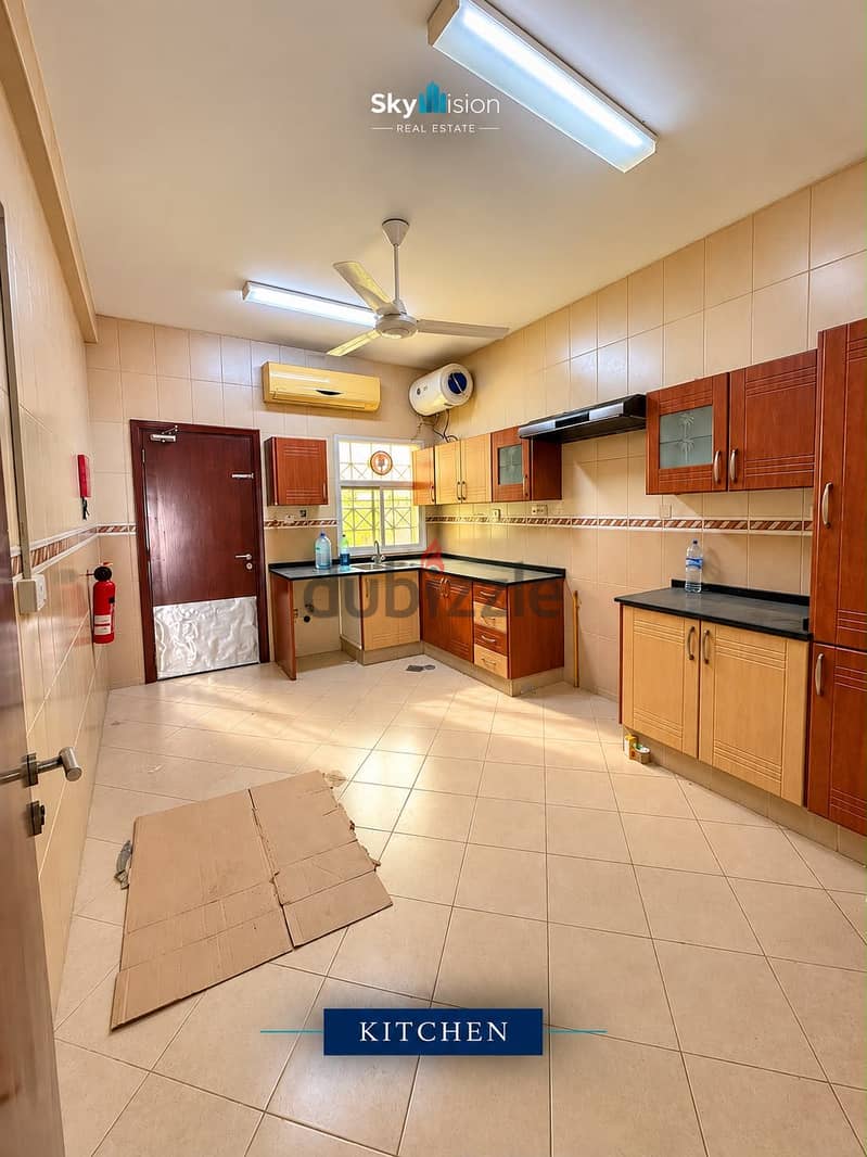  4 BHK VILLA FOR RENT | BAWShER – AL MUNA 7