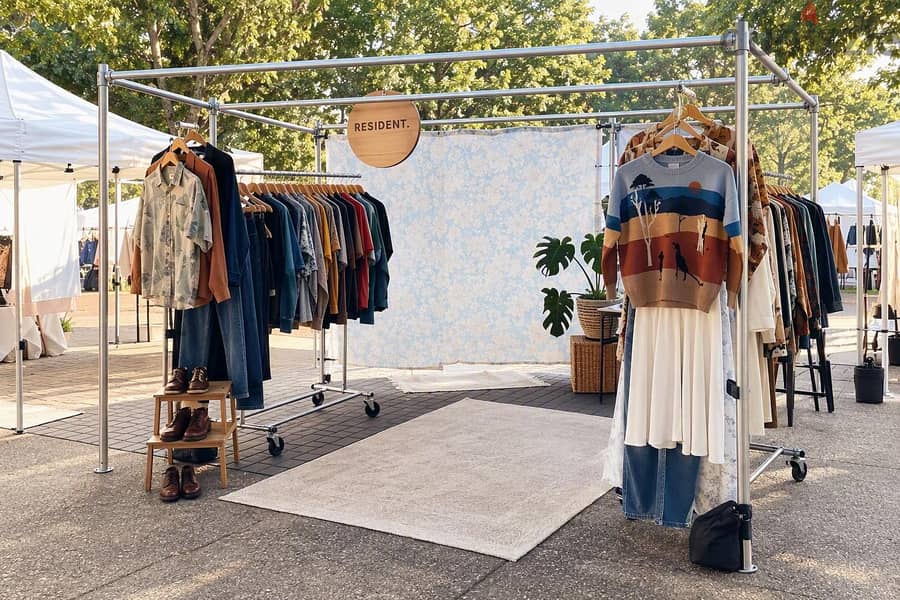 Exhibition Clothing Stall Setup 1