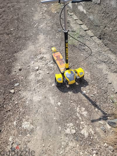 For Sale: Marvel Kids' Scooter, Yellow & Black