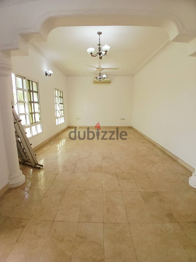 Azaiba villa for rent (4+1) 6