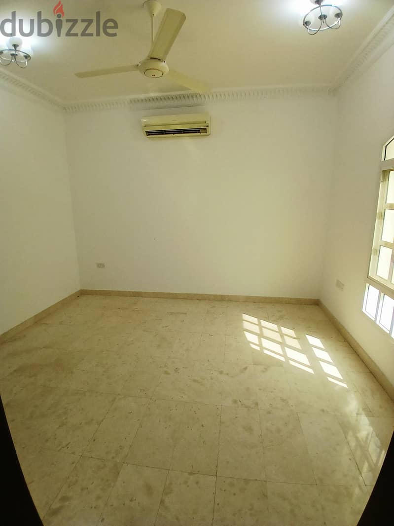 Azaiba villa for rent (4+1) 16