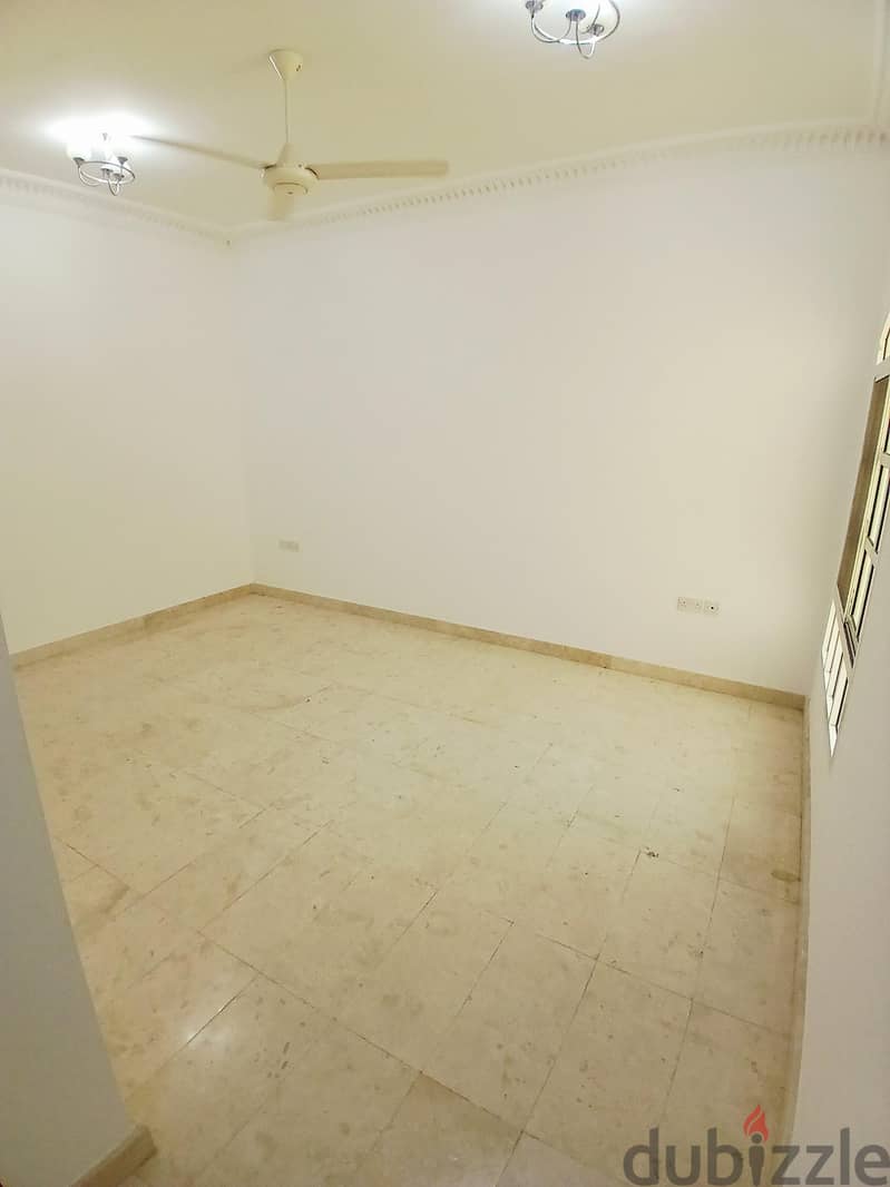 Azaiba villa for rent (4+1) 17