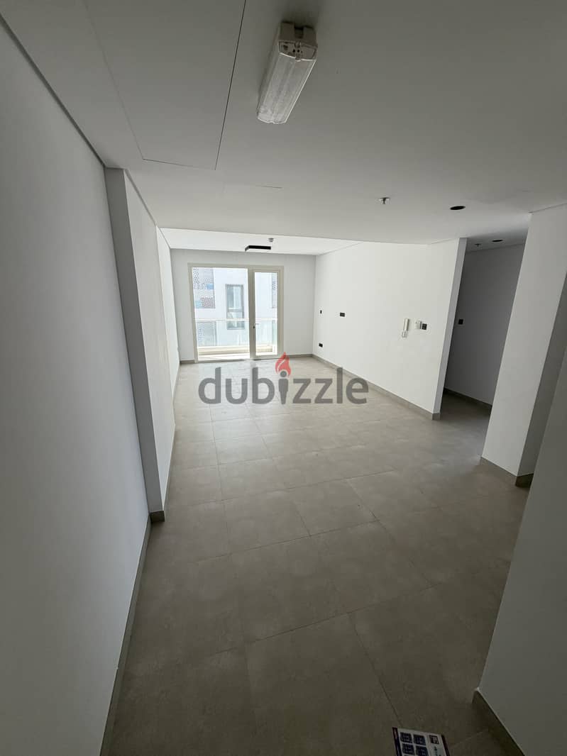 Luxury 2 Bedroom Semi-Furnished Apartment for Rent Muscat Hills 8