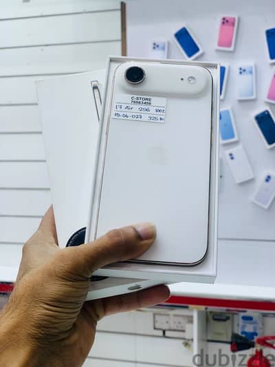 Apple - iPhone 17 Air-256GB -Good ,warranty 10/6/27- Box piece ايفون