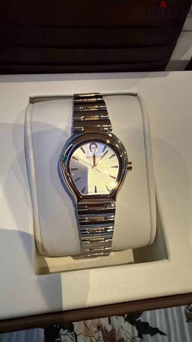 Brand New Women's Aigner Watch with Original Box – Unused 1