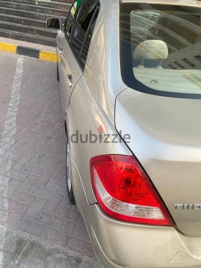 Nissan Tiida 2011