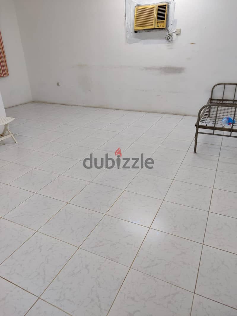 Room for rent 2