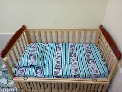 baby cot