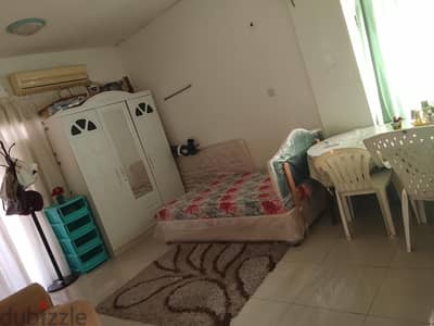 ROOM FOR RENT 110