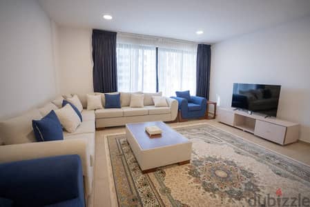 Fully Furnished 2BR Apartment in Muscat Hills شقة مؤثثة بالکامل بغرفتین وصالة في مسقط هیلز