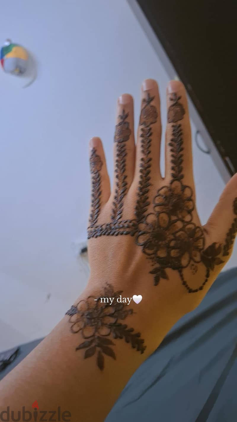 Mehndi Artist in Muscat – Bridal & Arabic Henna 1
