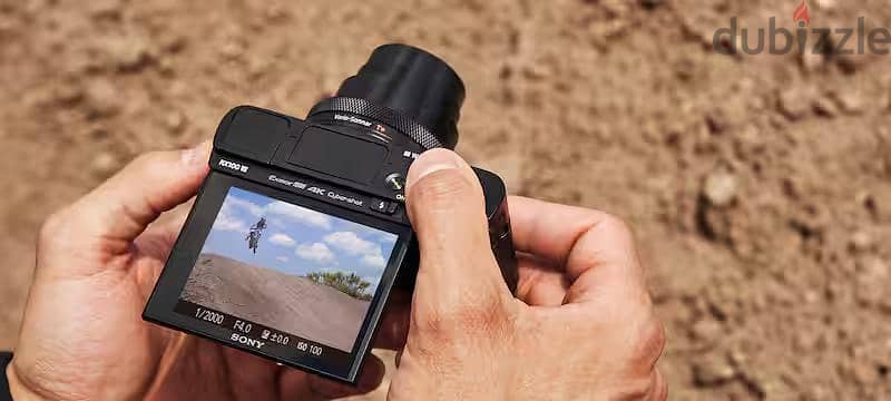 Sony RX100 VII Shooting Grip Kit – Excellent Condition 1