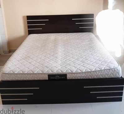 Box bed