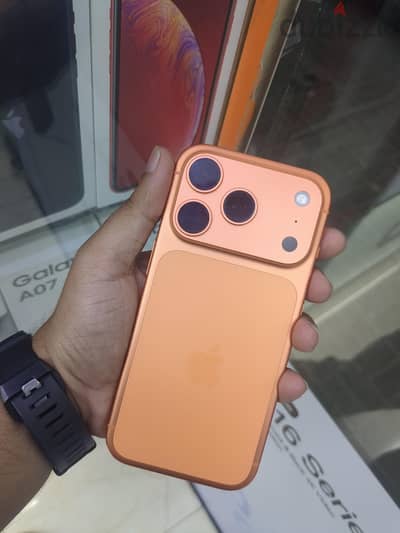 Apple - iPhone 17 Pro