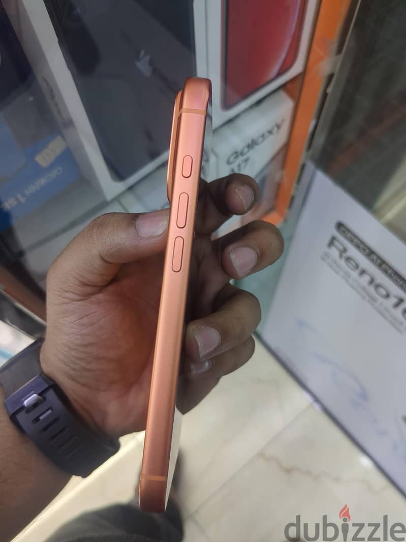 Apple - iPhone 17 Pro 3
