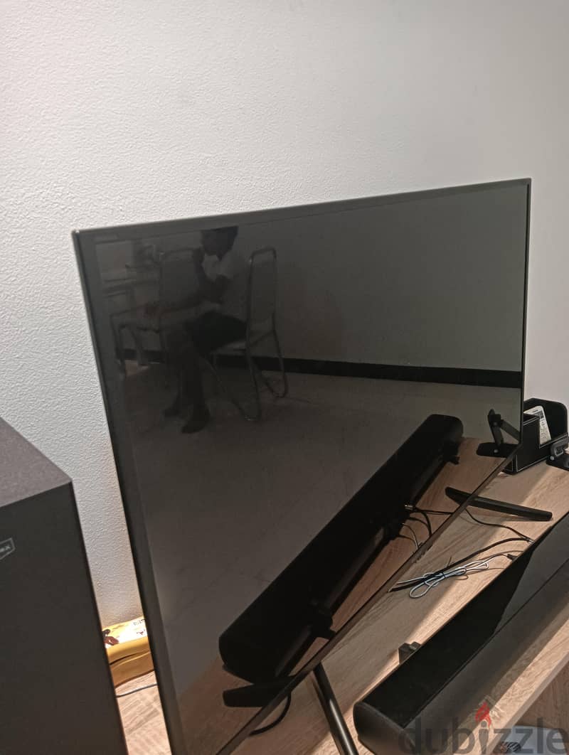 BRAVIA 43" 1