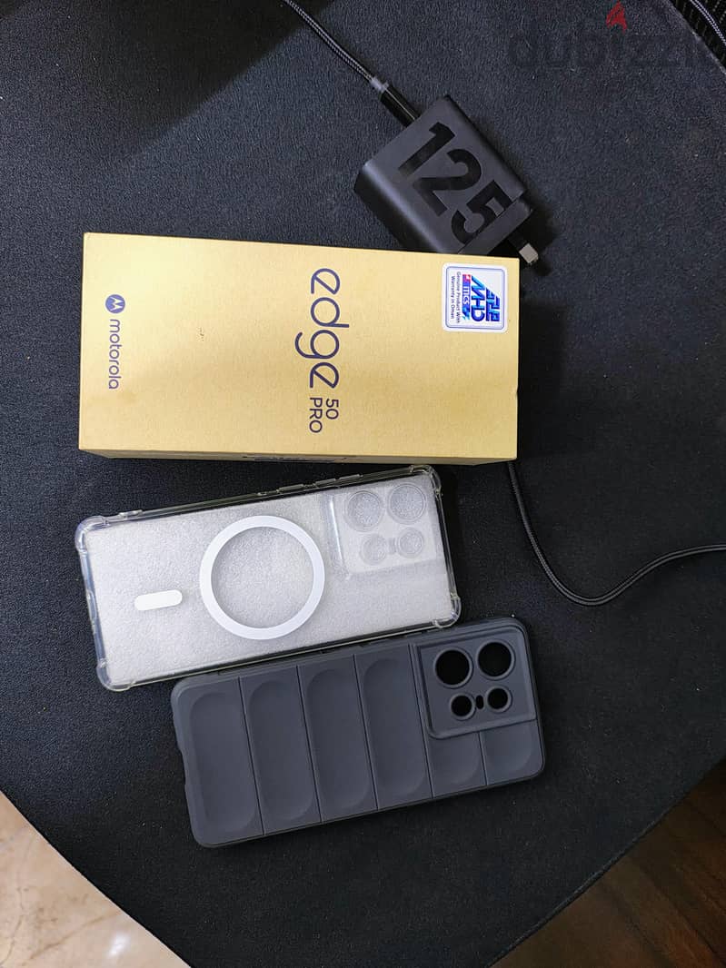 Motorola Edge 50 Pro 3