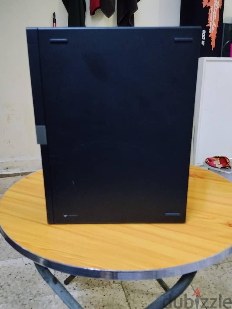 Dell optiplex 7040 cor i5 6th generation with Lcd 3