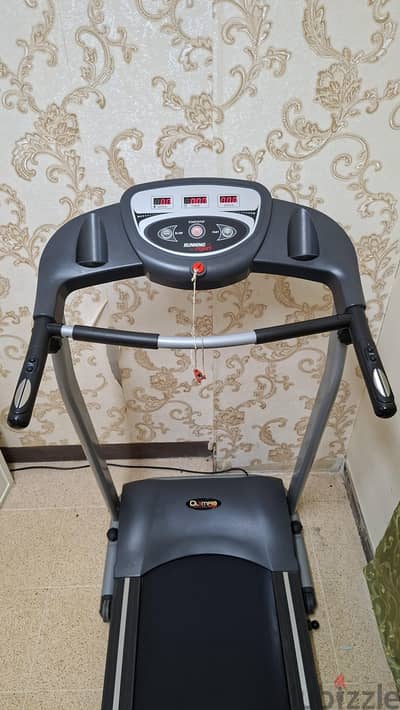 Olympia Treadmill 2Hp Very Good Condition(Can be Deliver also)