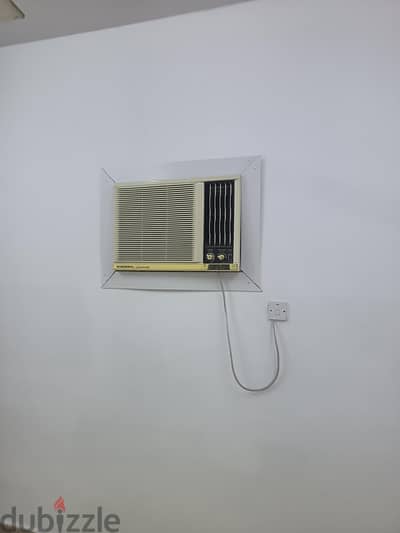 استوديو للايجار شامل Studio for Rent