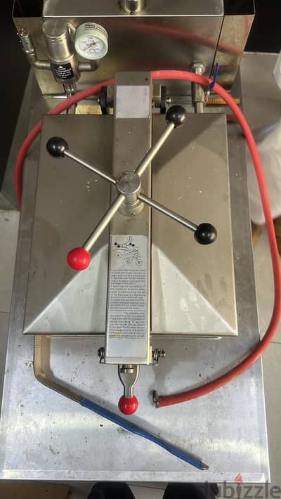 Very rarely used commercial pressure fryer for broasted for sale