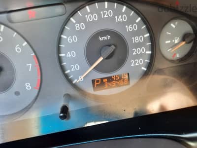 Nissan Sunny 2009