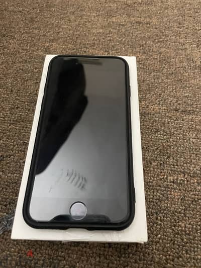 Apple - iPhone se3