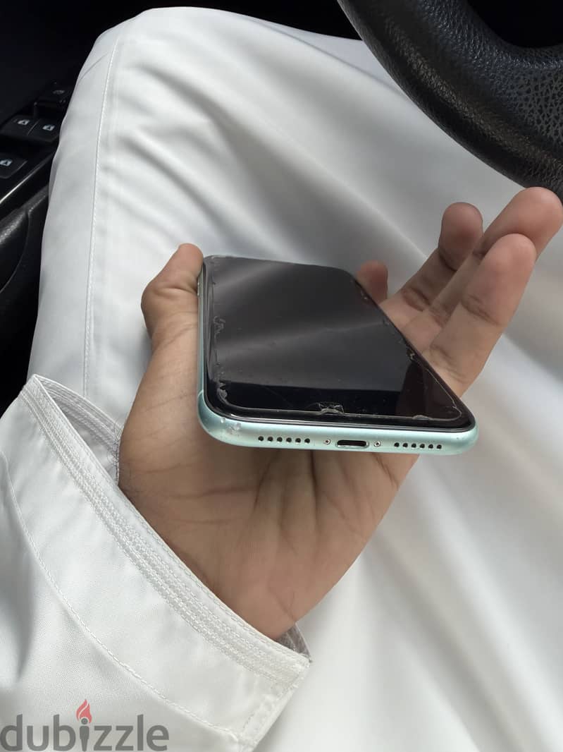 Apple - iPhone 11 1