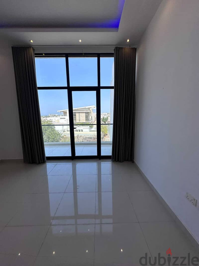 For Rent | Luxury Villa in Madinat Qaboos 4