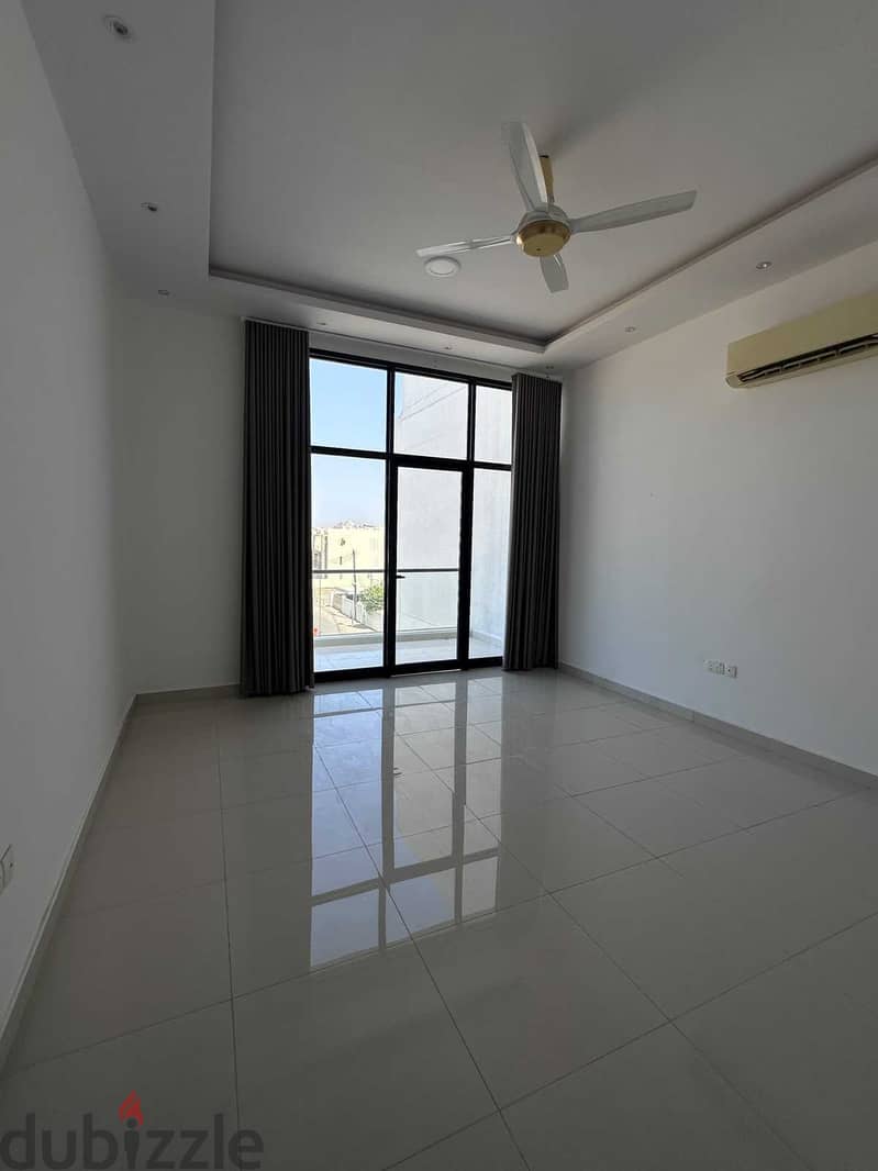 For Rent | Luxury Villa in Madinat Qaboos 10