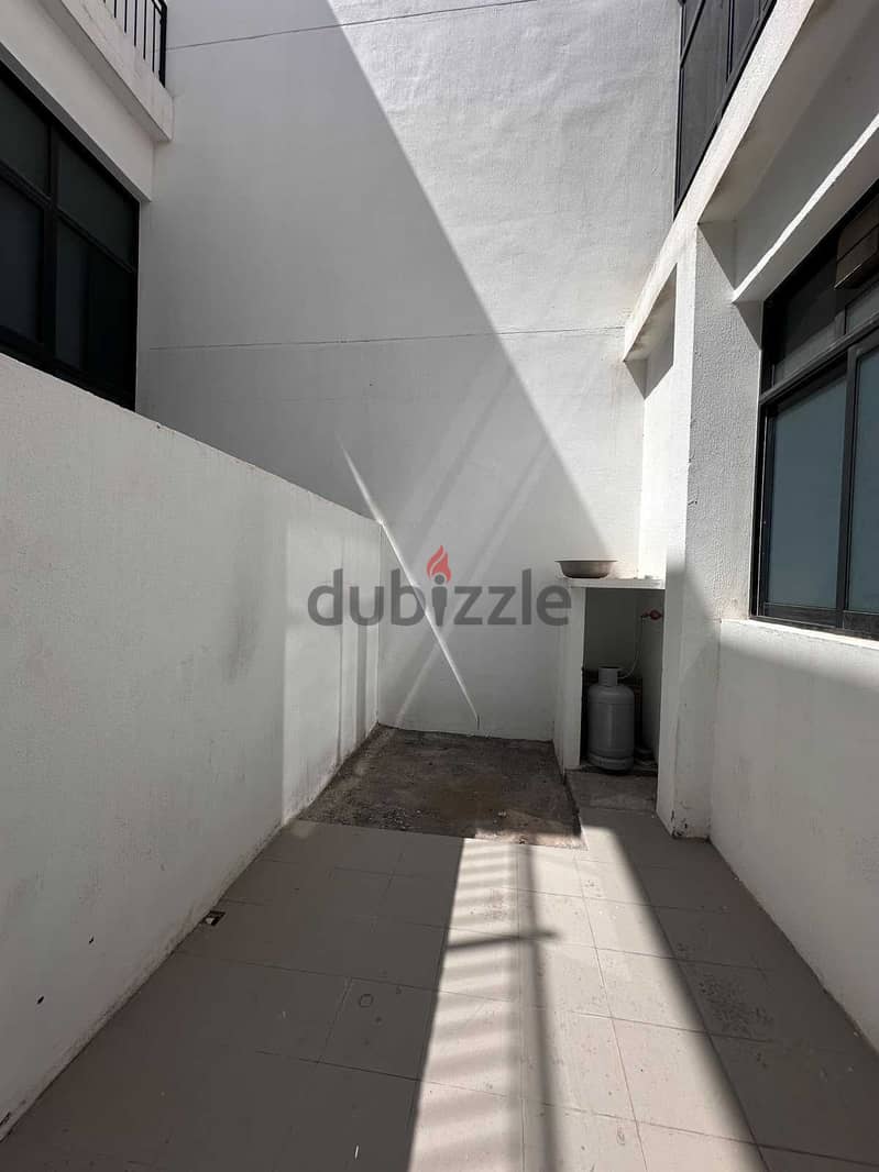 For Rent | Luxury Villa in Madinat Qaboos 15