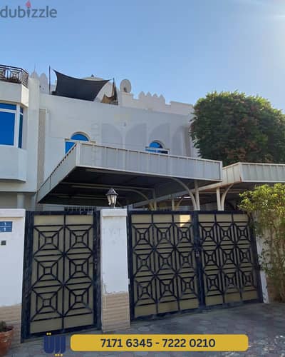 Villa for rent in Azaiba - فيلا للأجار في العذيبة