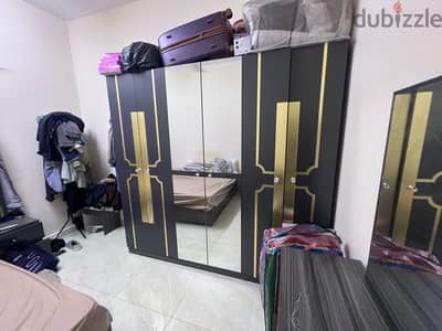 King size Bedroom set