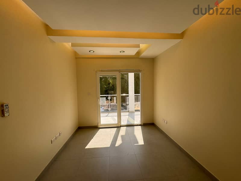 Spacious 4+1 Bedroom Villa in MSQ (Madinat Sultan Qaboos) PPV375 8