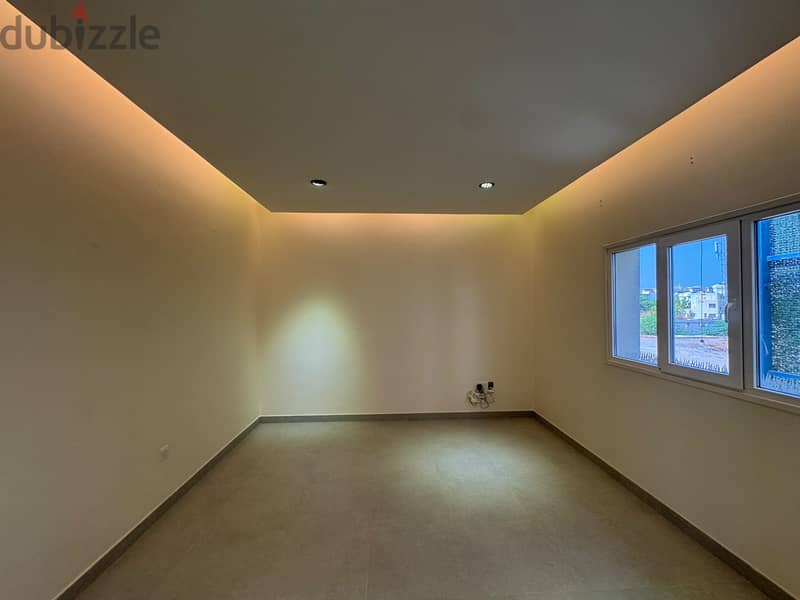 Spacious 4+1 Bedroom Villa in MSQ (Madinat Sultan Qaboos) PPV375 15