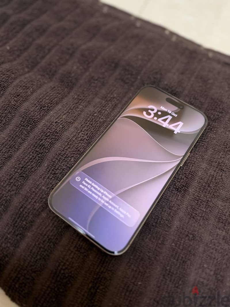 iPhone 16 pro max 1tb Natural Titanium 2