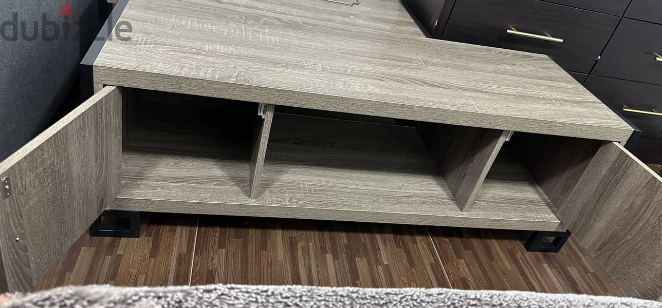 TV Stand for Sale – Matching Coffee Table Included for Free 4
