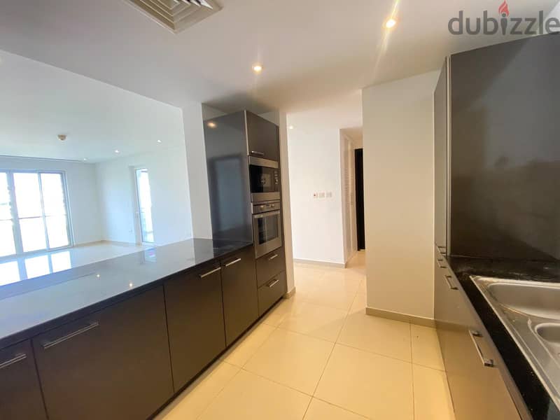WELL-MAINTAINED 2 BHK APARTMENT FOR RENT IN AL MOUJ 1