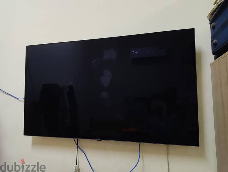 LG C1 55-inch OLED Smart TV it have Display problem 1