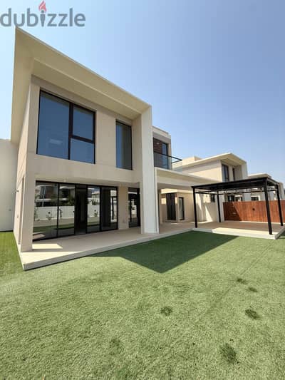 Luxury Villa for Sale in Al Mouj, Muscatفيلا فاخرة للبيع في الموج
