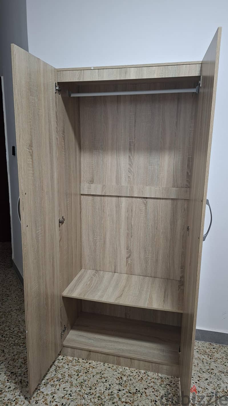 cupboard new very good condition 1