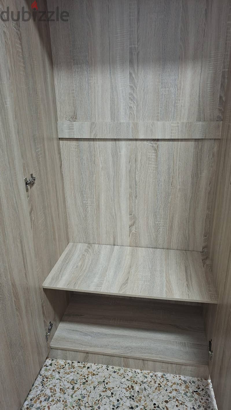cupboard new very good condition 3