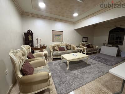 طقم مصري للبيع