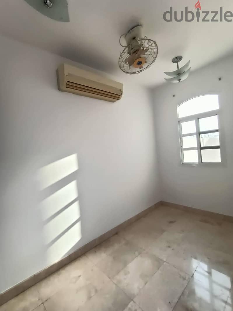 Aziba prime location villa 4+1 bedroom for rent 9