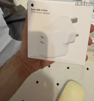 Apple Dual Usb-C Port 35W