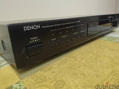 DENON - SURROUND / PREAMPLIFIER