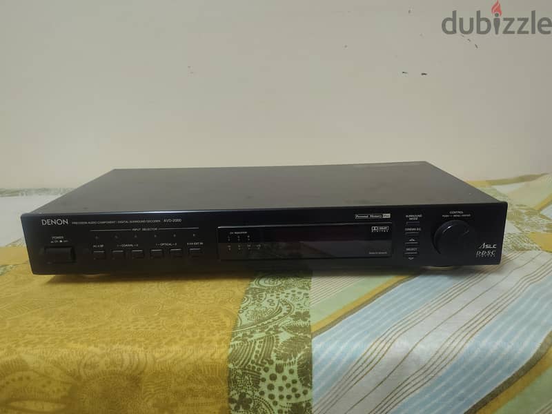 DENON - SURROUND / PREAMPLIFIER 3